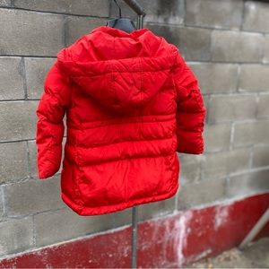 Gap kids girls winter jacket size 5.excellent  used condition. Each coat 10$.